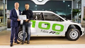 Škoda dodala 100. vůz Fabia R5 zákazníkovi
