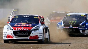 Vítězí Ekström s Audi, nejvíce bodů bere Peugeot